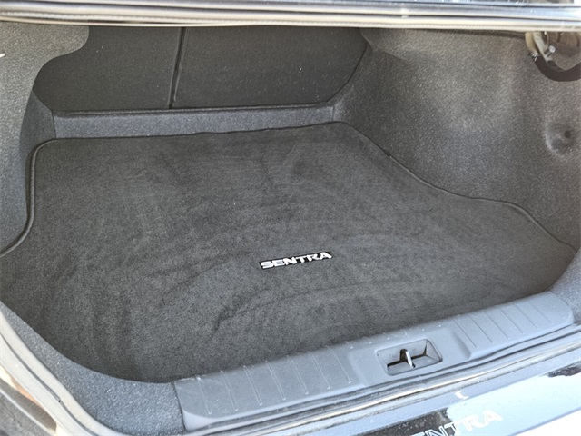 2024 Nissan Sentra SR photo 11