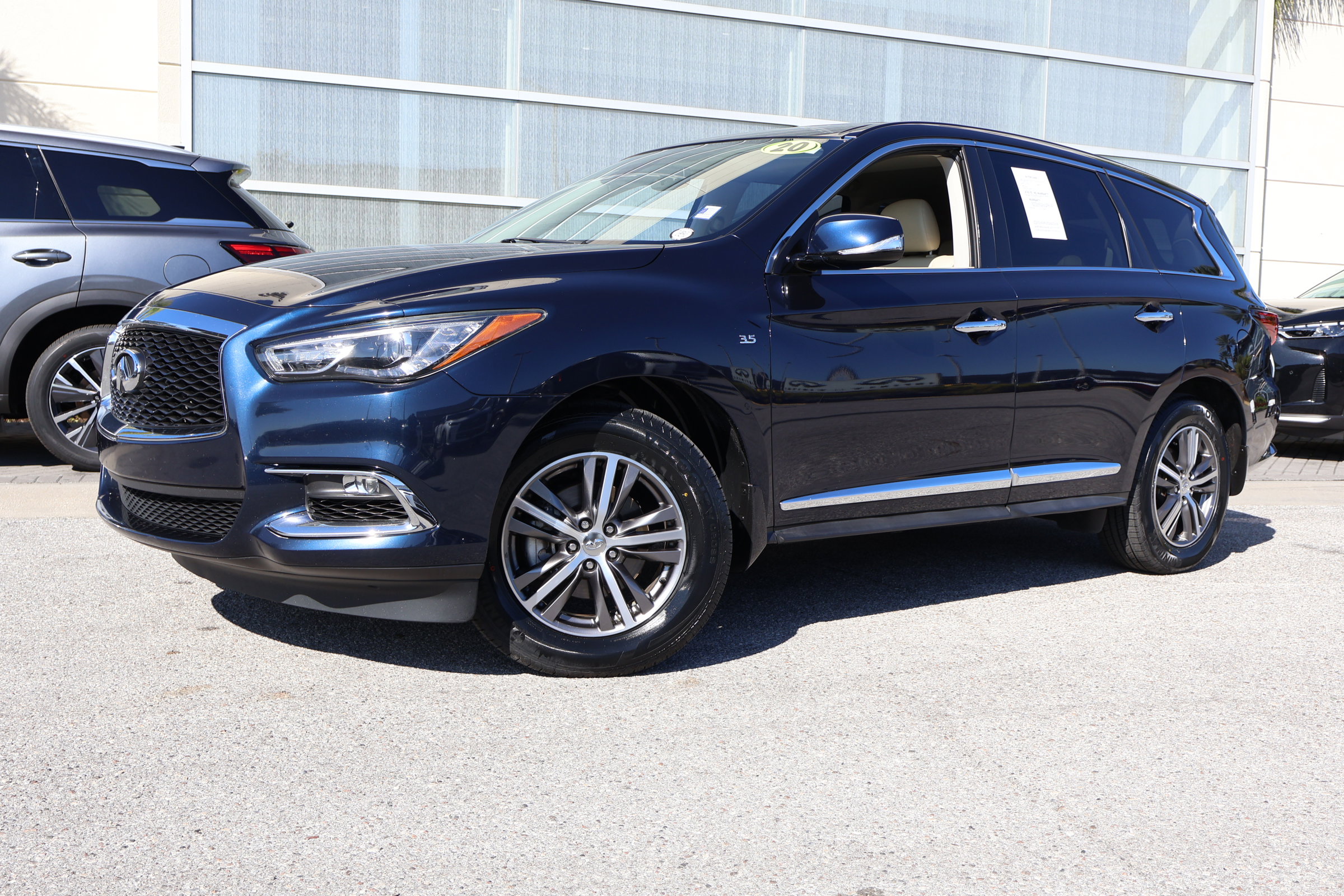 2020 INFINITI QX60 PURE
