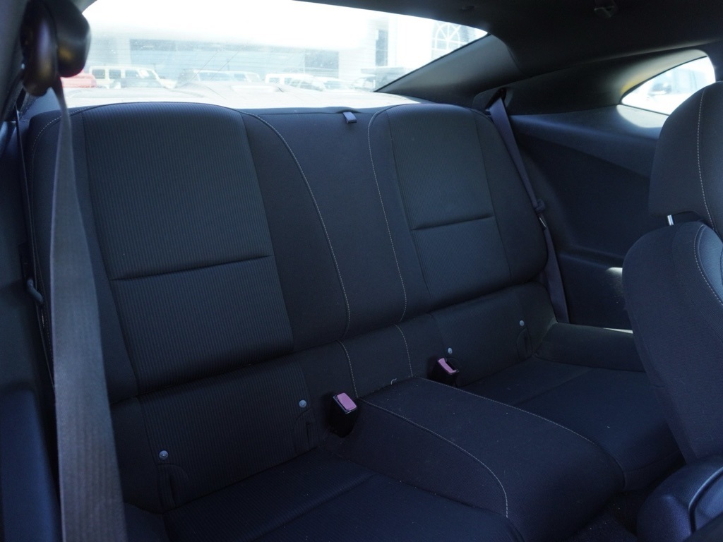 2010 Chevrolet Camaro photo 20