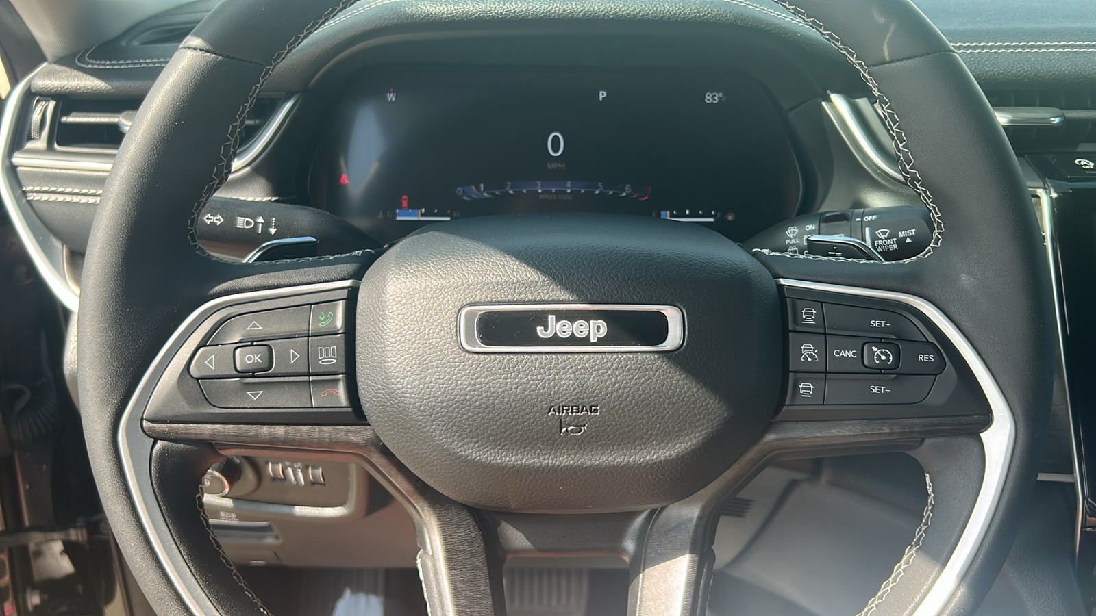 2023 Jeep Grand Cherokee Limited photo 17