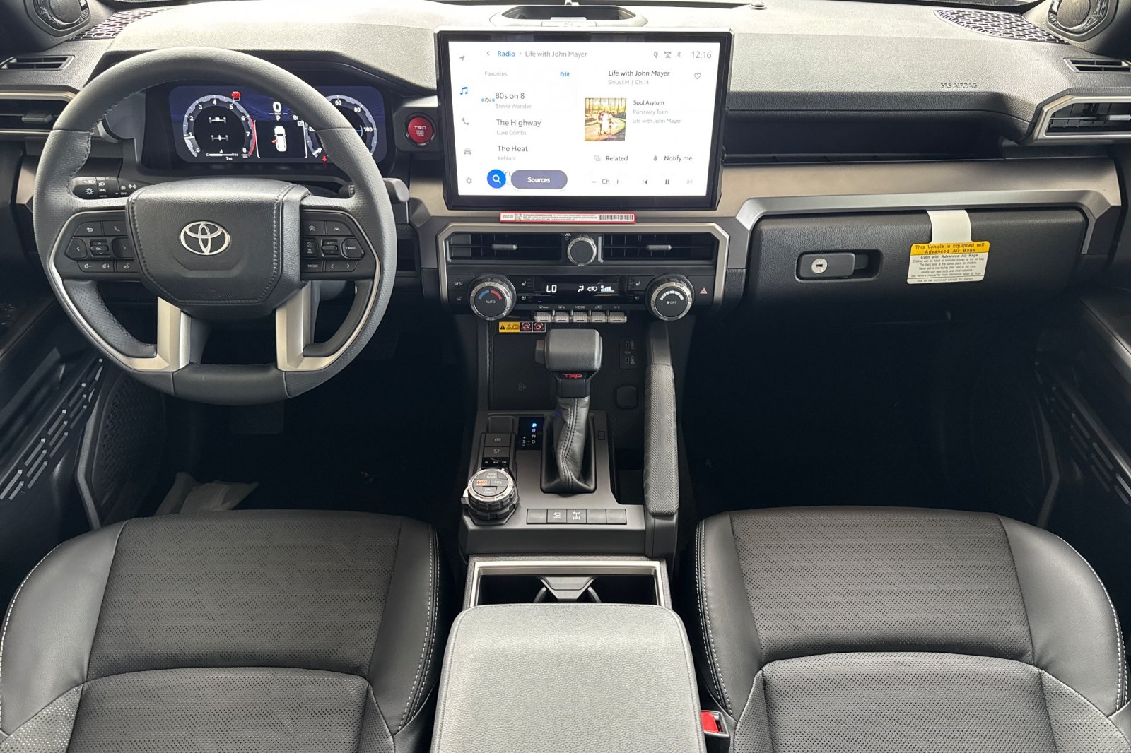 2025 Toyota 4Runner TRD Off-Road Premium photo 4