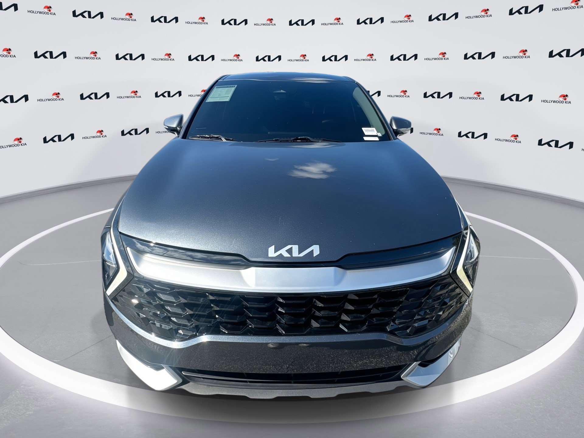 2023 Kia Sportage EX photo 3
