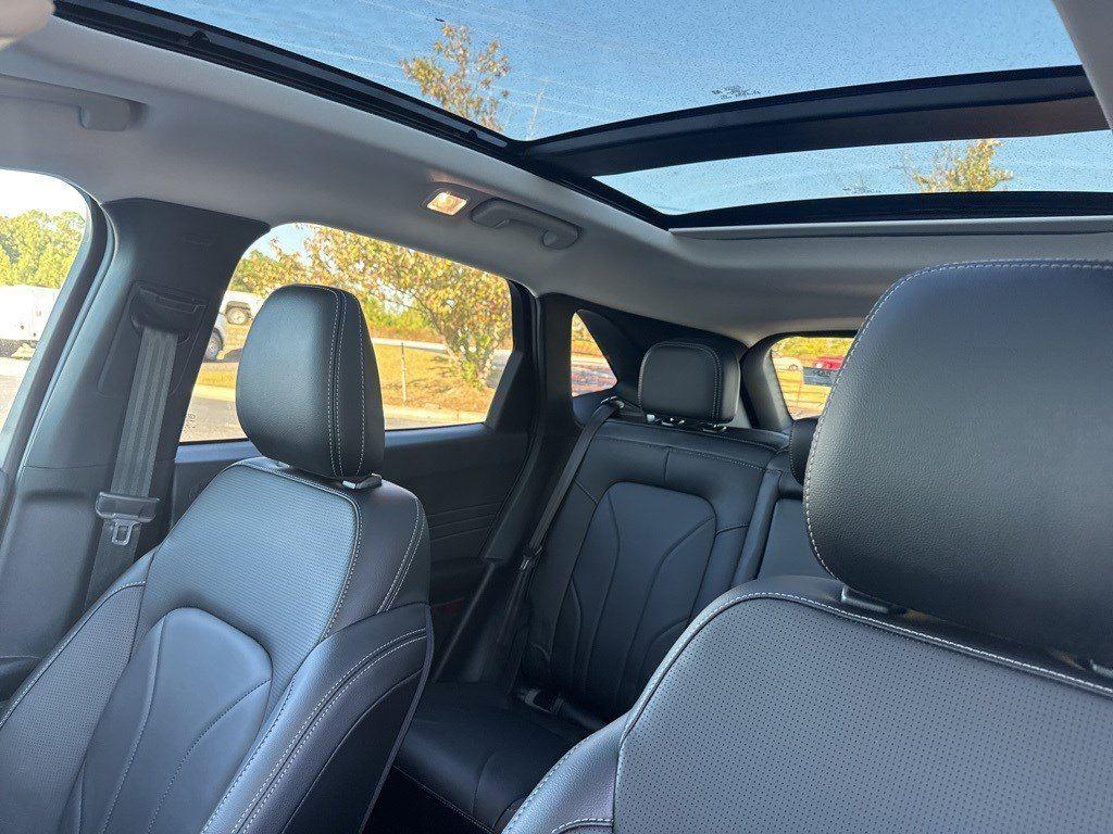 2025 Ford Escape Plug-In Hybrid photo 25