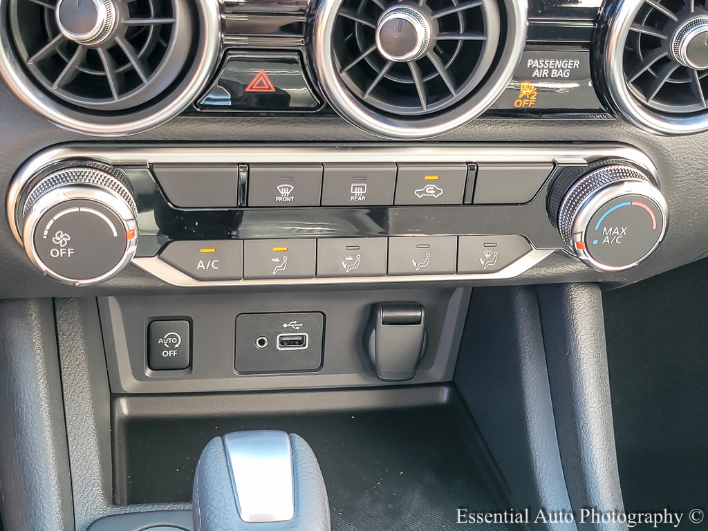 2025 Nissan Sentra S photo 13
