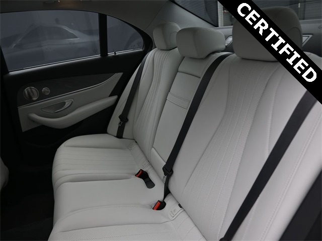 2022 Mercedes Benz E 350 photo 16