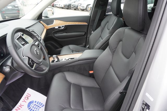 2024 Volvo XC90 B5 Plus photo 15