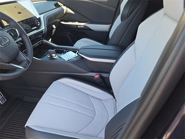2025 Lexus TX 500h F SPORT Performance Premium photo 10