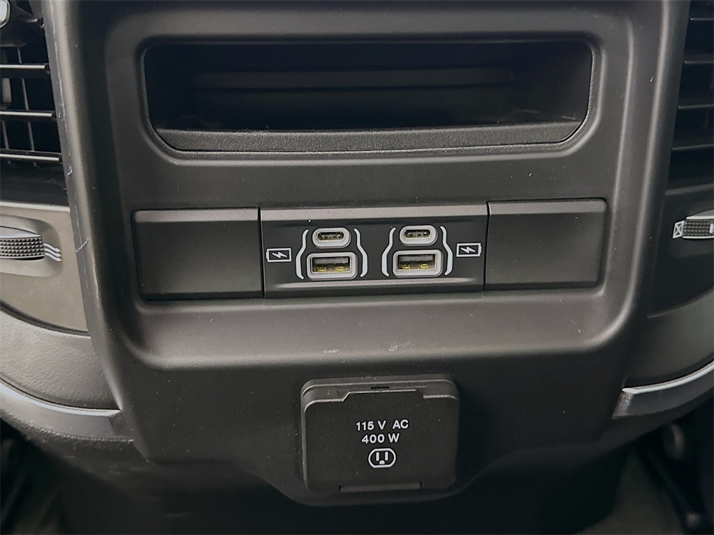 2023 Ram 1500 Laramie photo 19