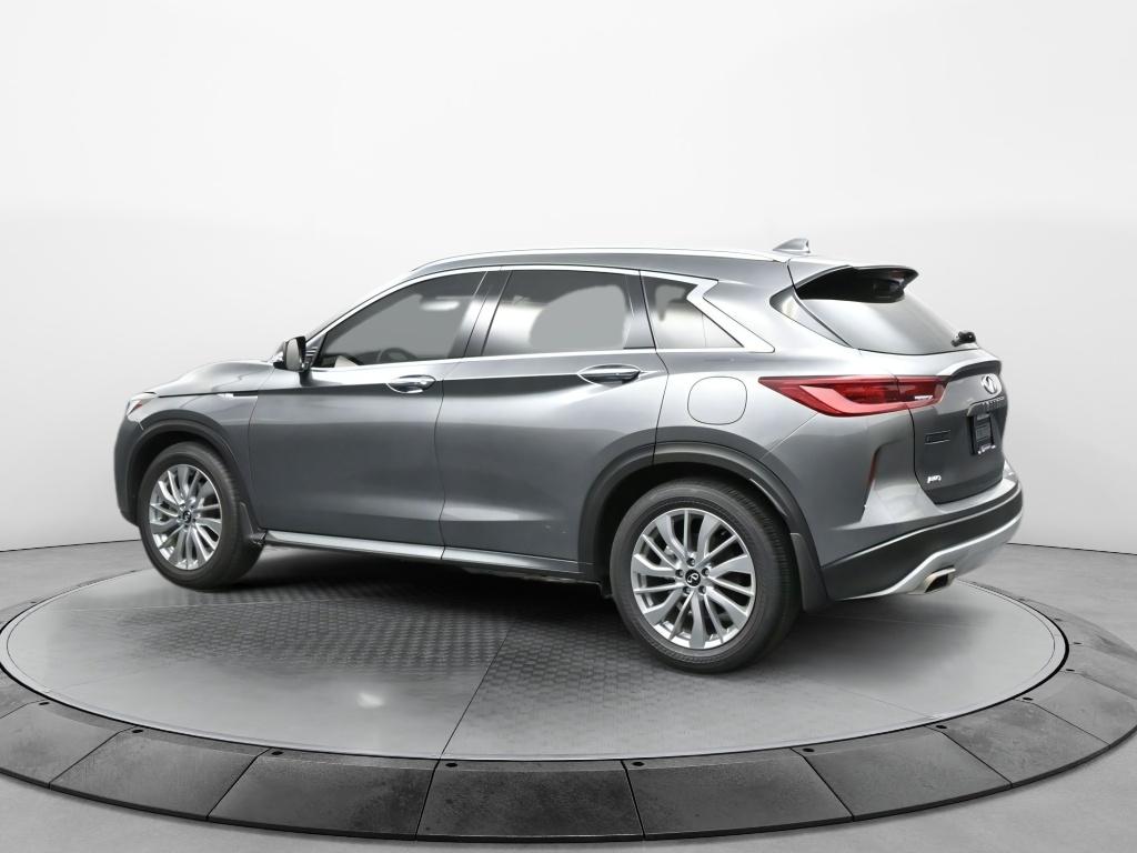 2025 Infiniti QX50 Luxe photo 3