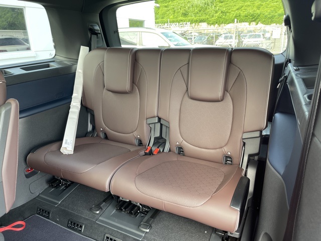 2025 Volkswagen ID. Buzz Pro Plus photo 15