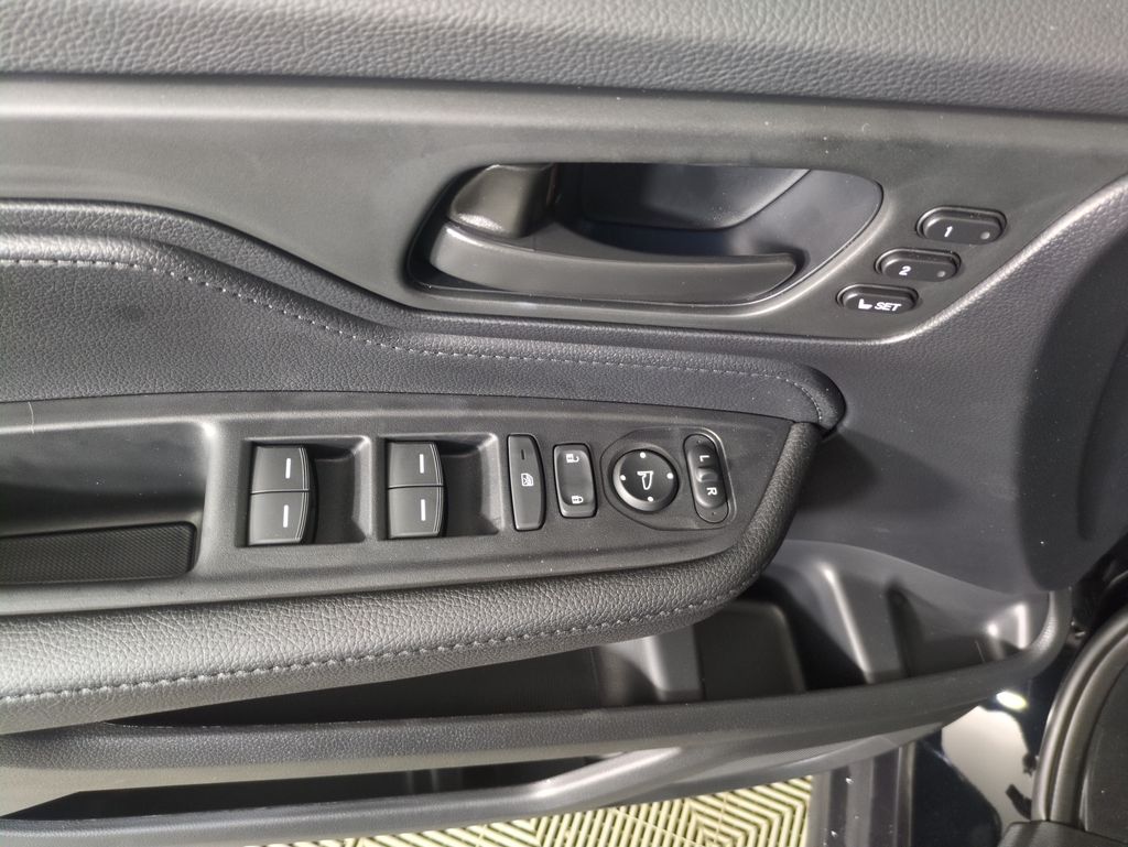 2026 Honda Odyssey EX-L photo 11