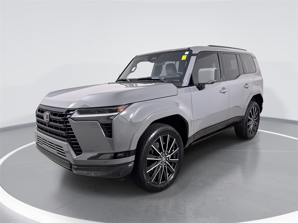 2025 Lexus GX Luxury's photo
