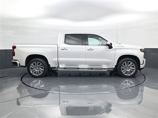2019 Chevrolet Silverado 1500 High Country photo 4