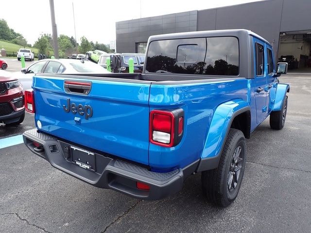 2025 Jeep Gladiator Sport S photo 5
