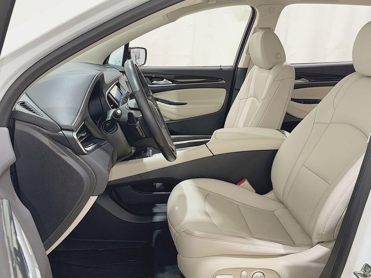 2022 Buick Enclave Essence photo 17