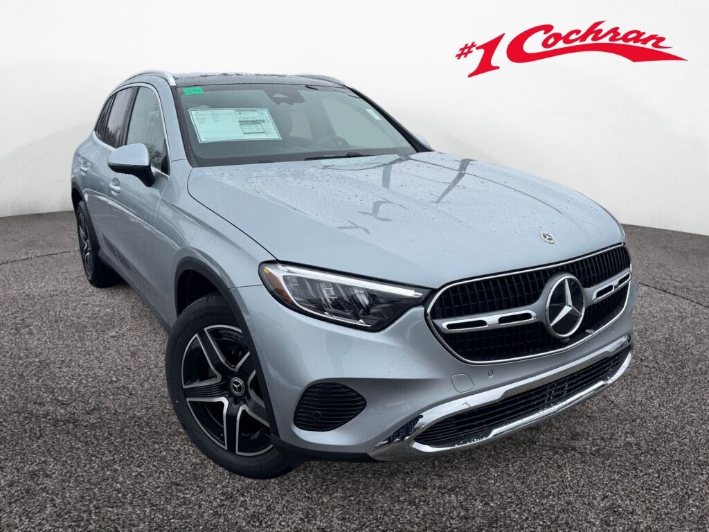 2026 Mercedes-Benz GLC Base's photo