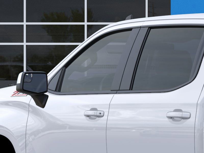 2025 Chevrolet Silverado 1500 LT photo 13