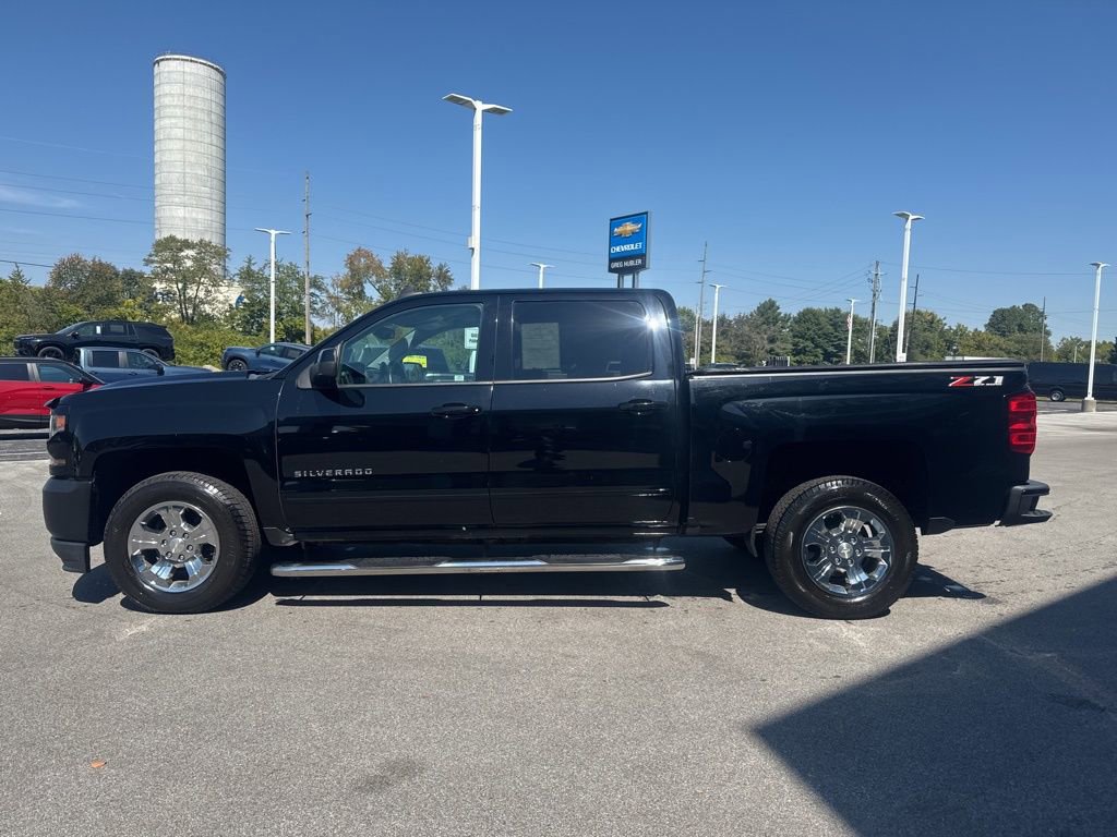 2018 Chevrolet Silverado 1500 LT photo 5
