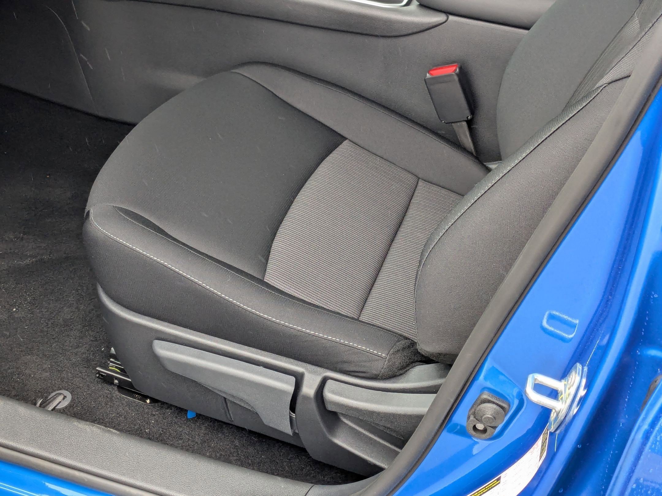 2025 Nissan Sentra SV photo 4
