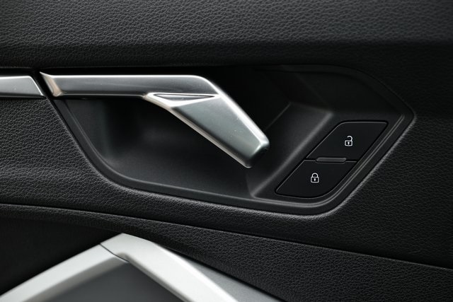 2022 Audi Q3 Premium S line photo 15
