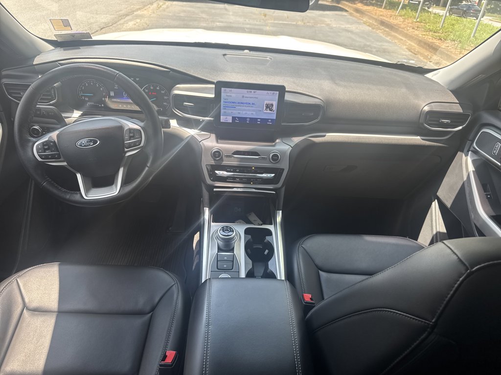 2023 Ford Explorer XLT Sport photo 5