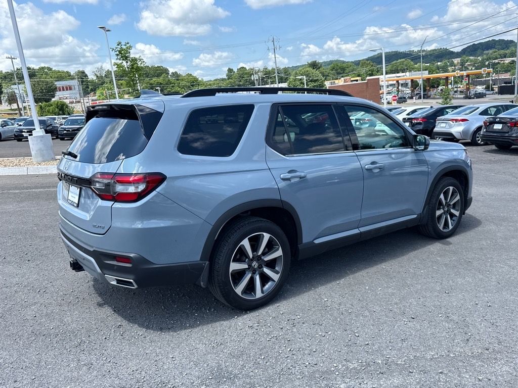 2023 Honda Pilot Elite photo 4