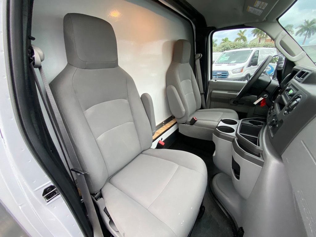 2024 Ford E-350 Base photo 22