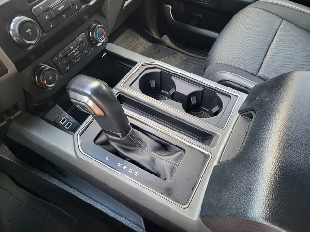 2019 Ford F-150 Raptor photo 18