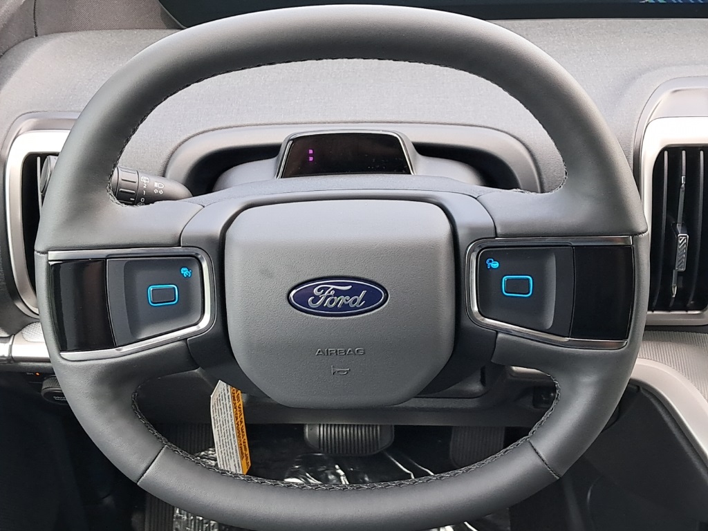 2025 Ford Expedition MAX photo 12