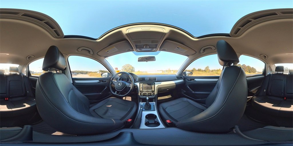 2019 Volkswagen Passat 2.0T Wolfsburg Edition photo 31