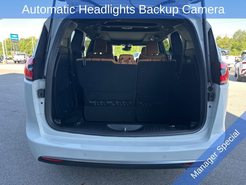 2021 Chrysler Pacifica Pinnacle photo 4