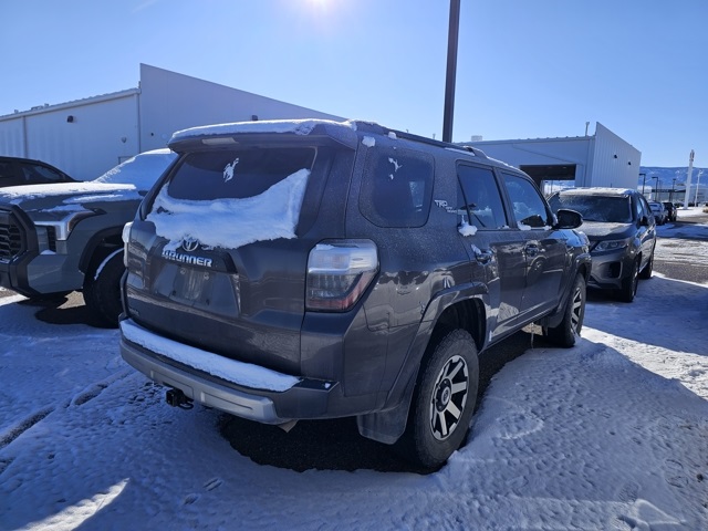 2021 Toyota 4Runner TRD Off-Road Premium photo 4