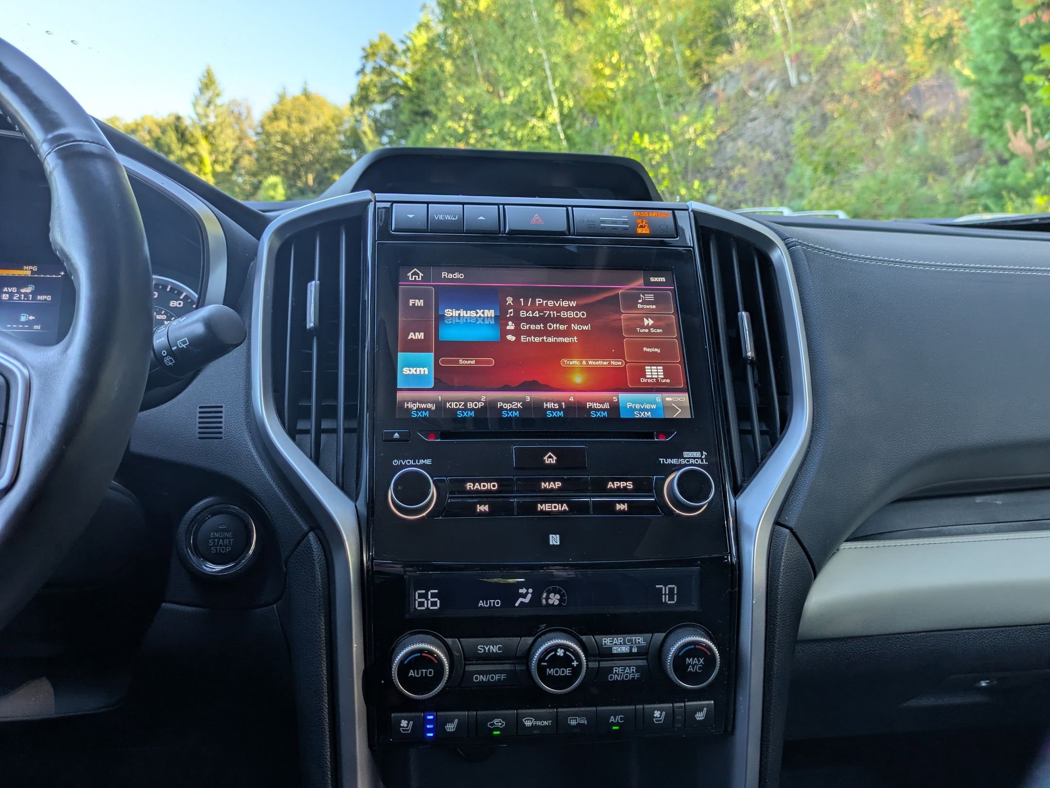 2022 Subaru Ascent Touring photo 14