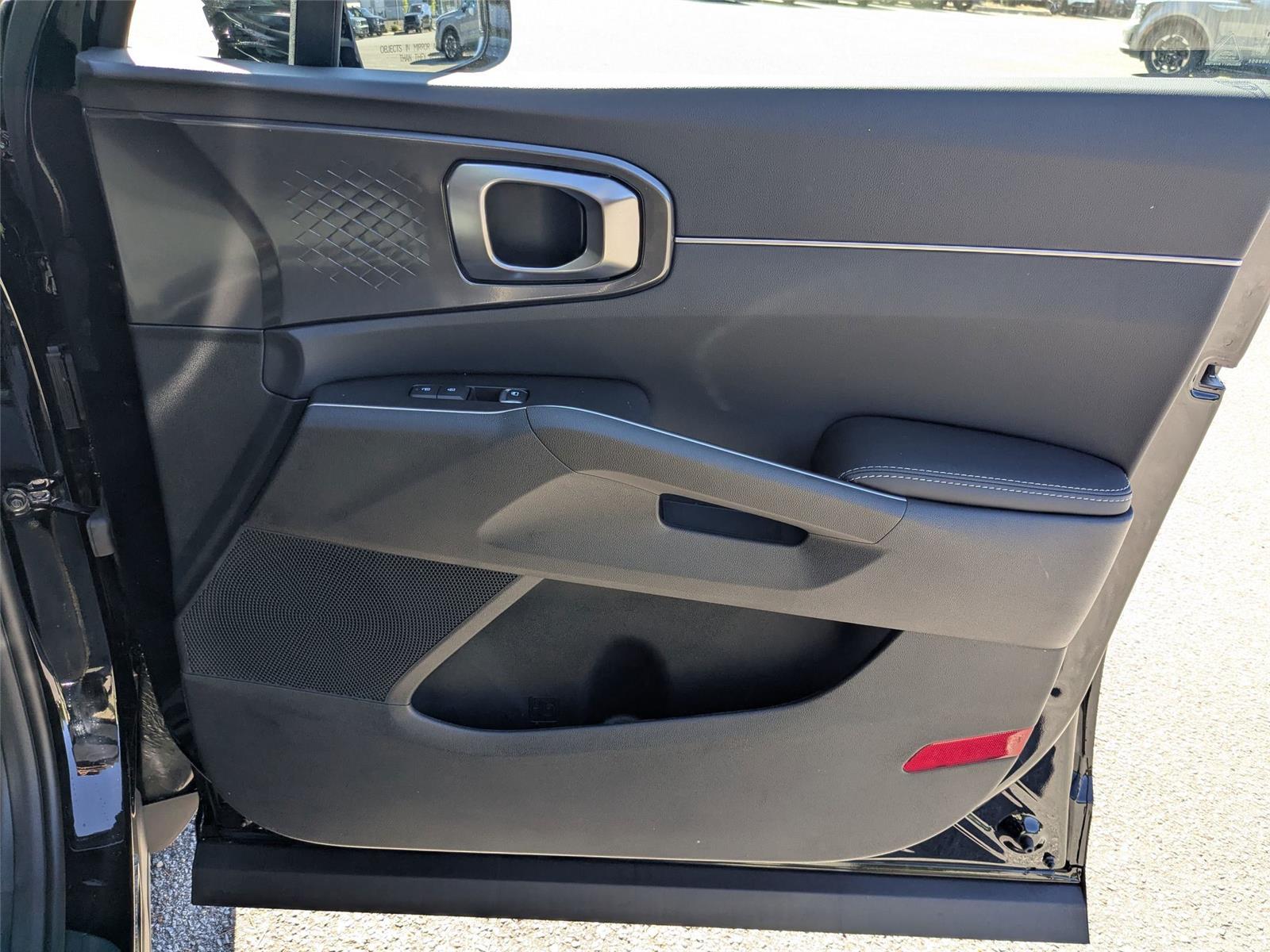 2026 Kia Sorento LX photo 30