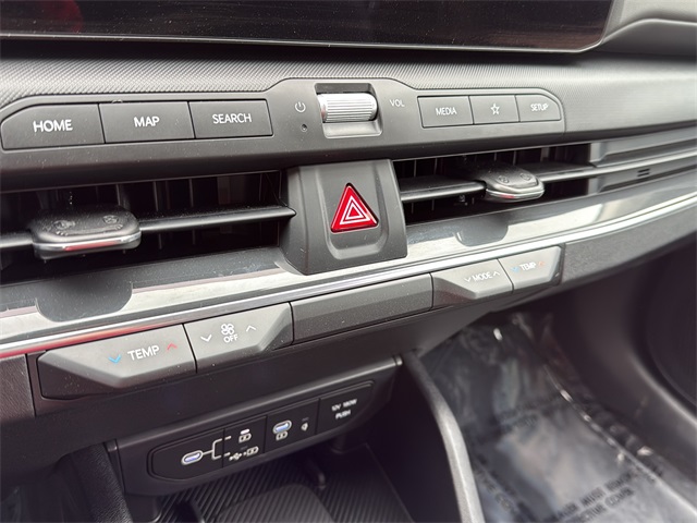 2025 Kia K4 EX photo 21