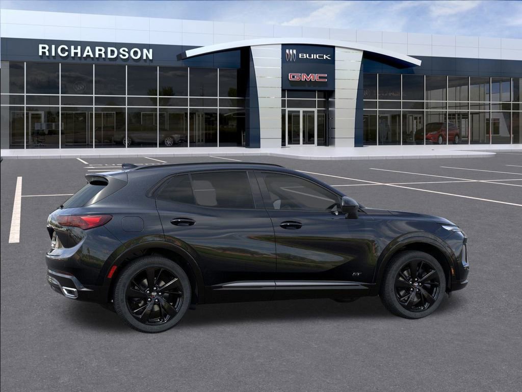 2025 Buick Envision Sport Touring photo 5