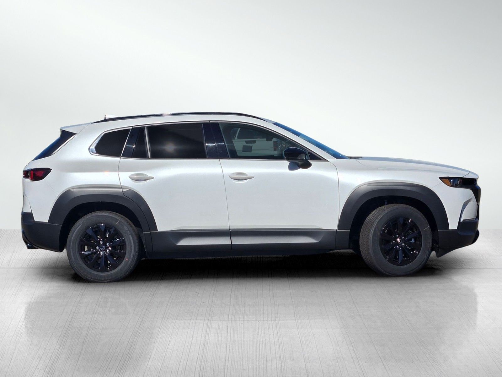 2025 Mazda CX-50 Premium photo 2