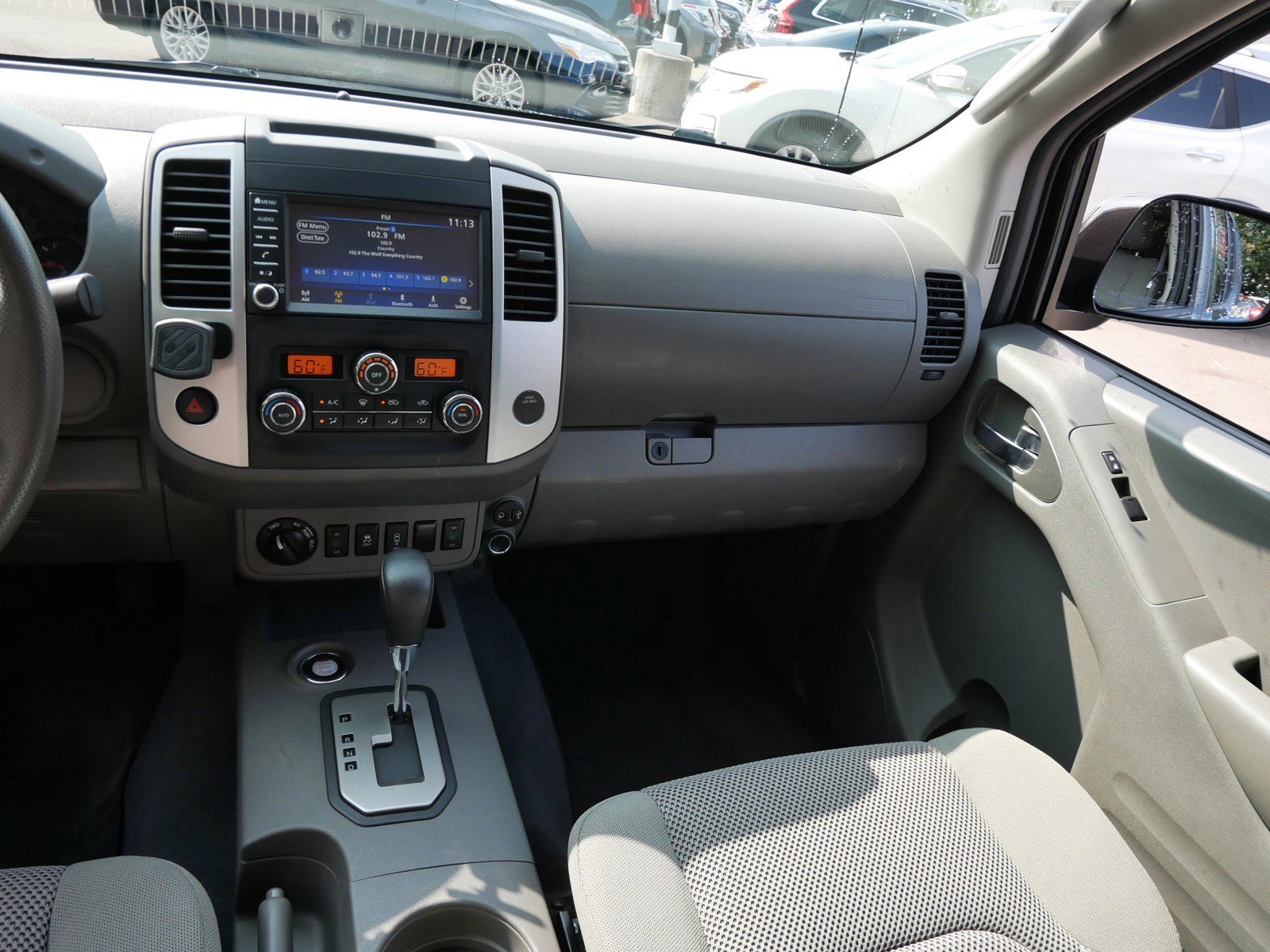 2020 Nissan Frontier SV photo 14