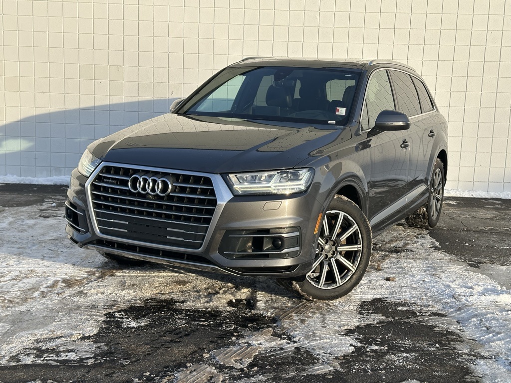 2019 Audi Q7 Prestige's photo