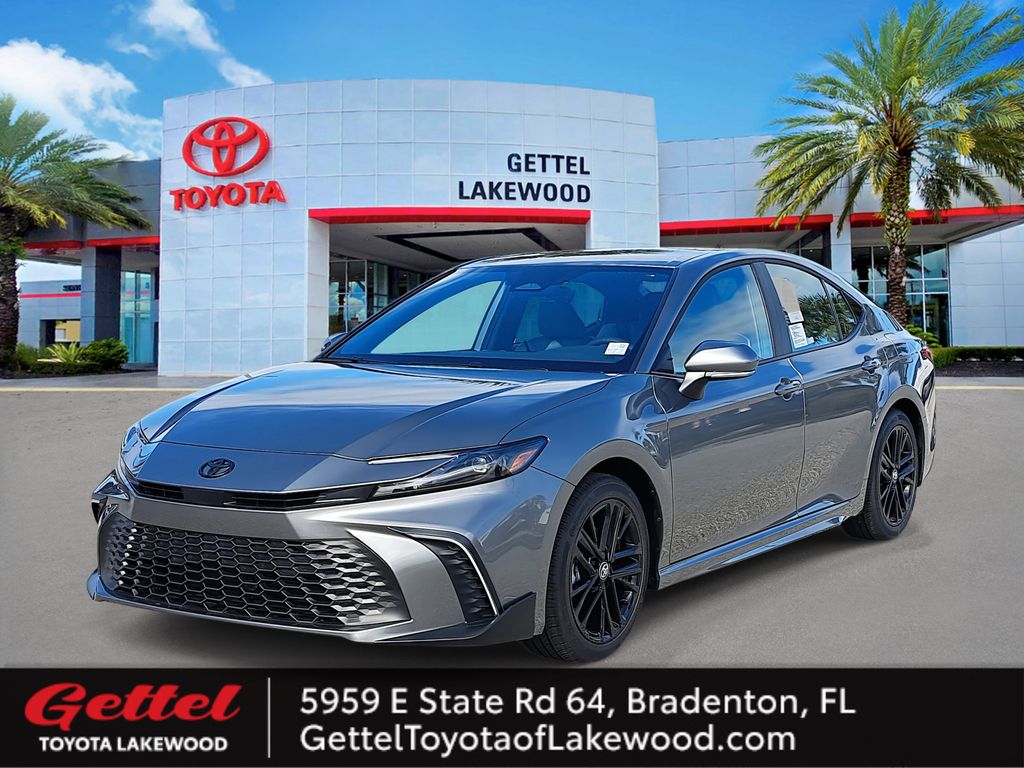 2026 Toyota Camry SE's photo