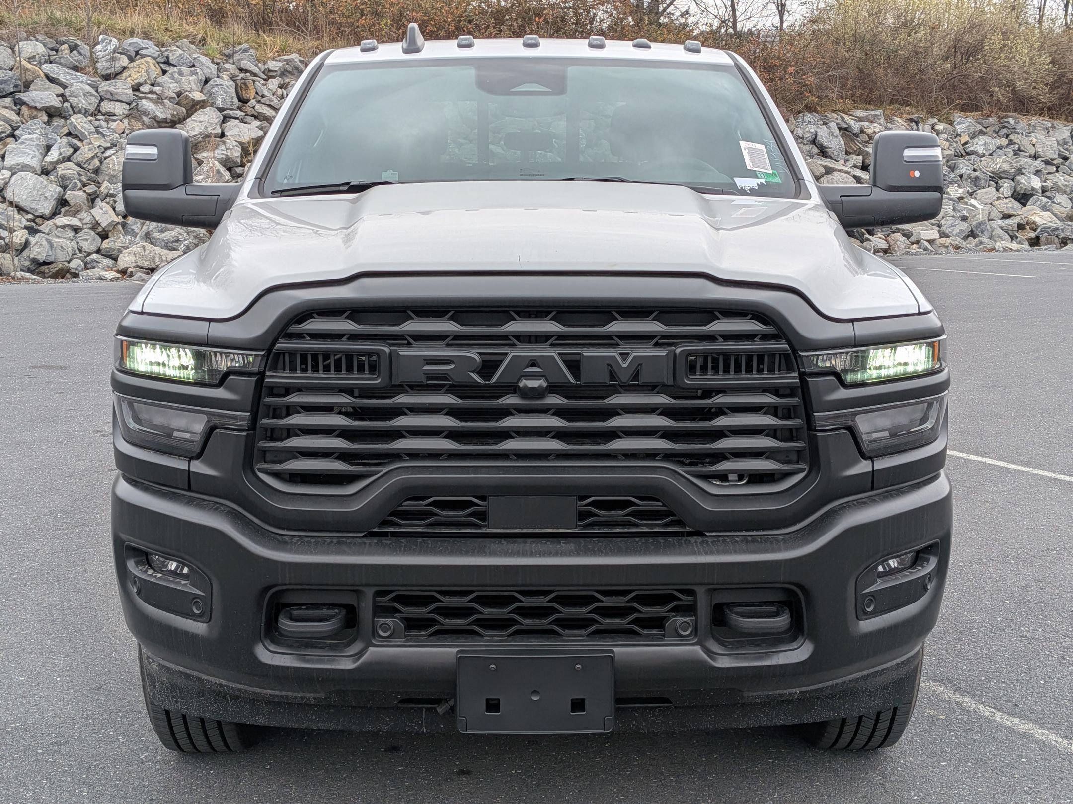 2026 Ram 3500 Tradesman photo 2