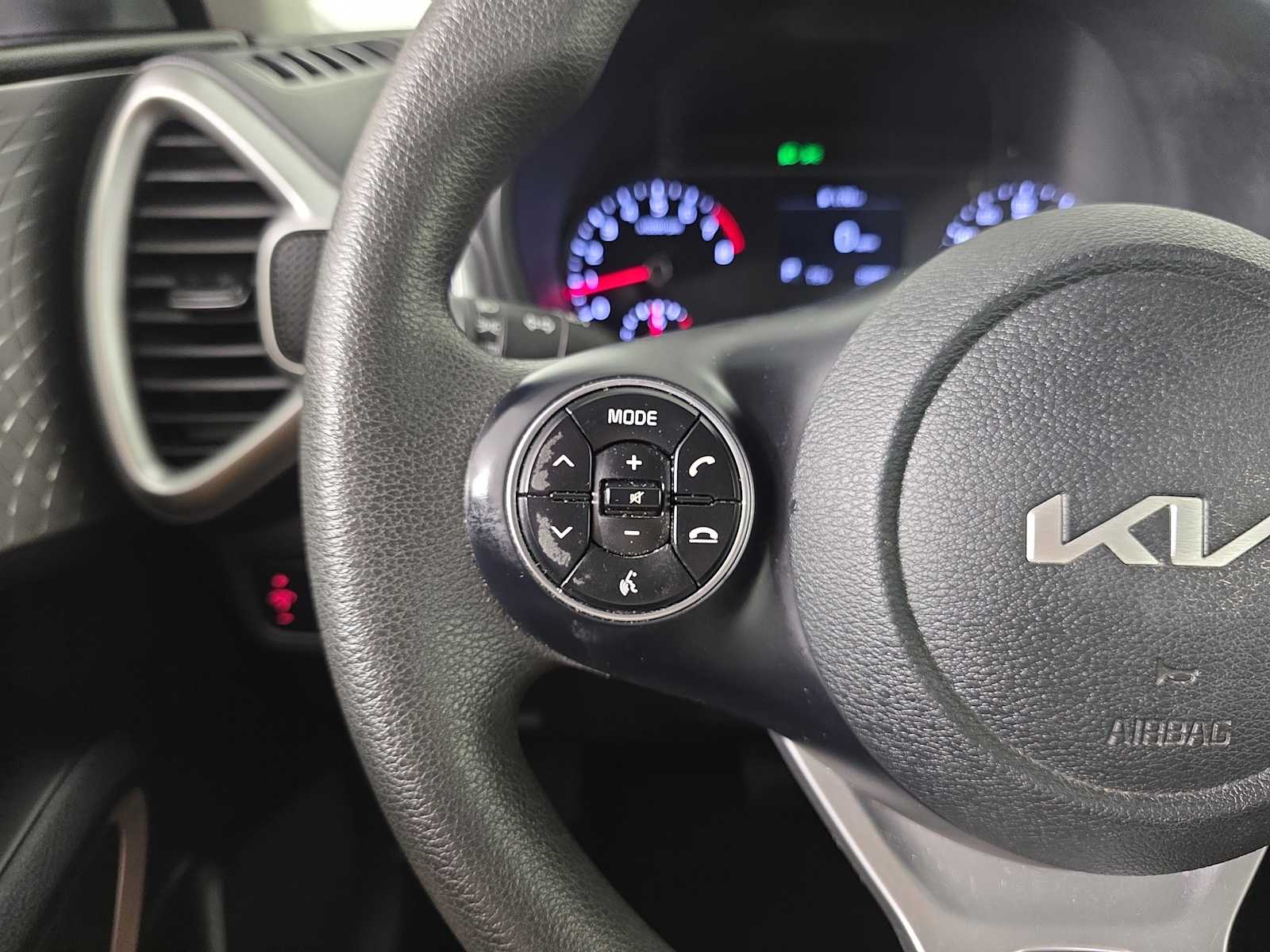 2022 Kia Soul LX photo 20