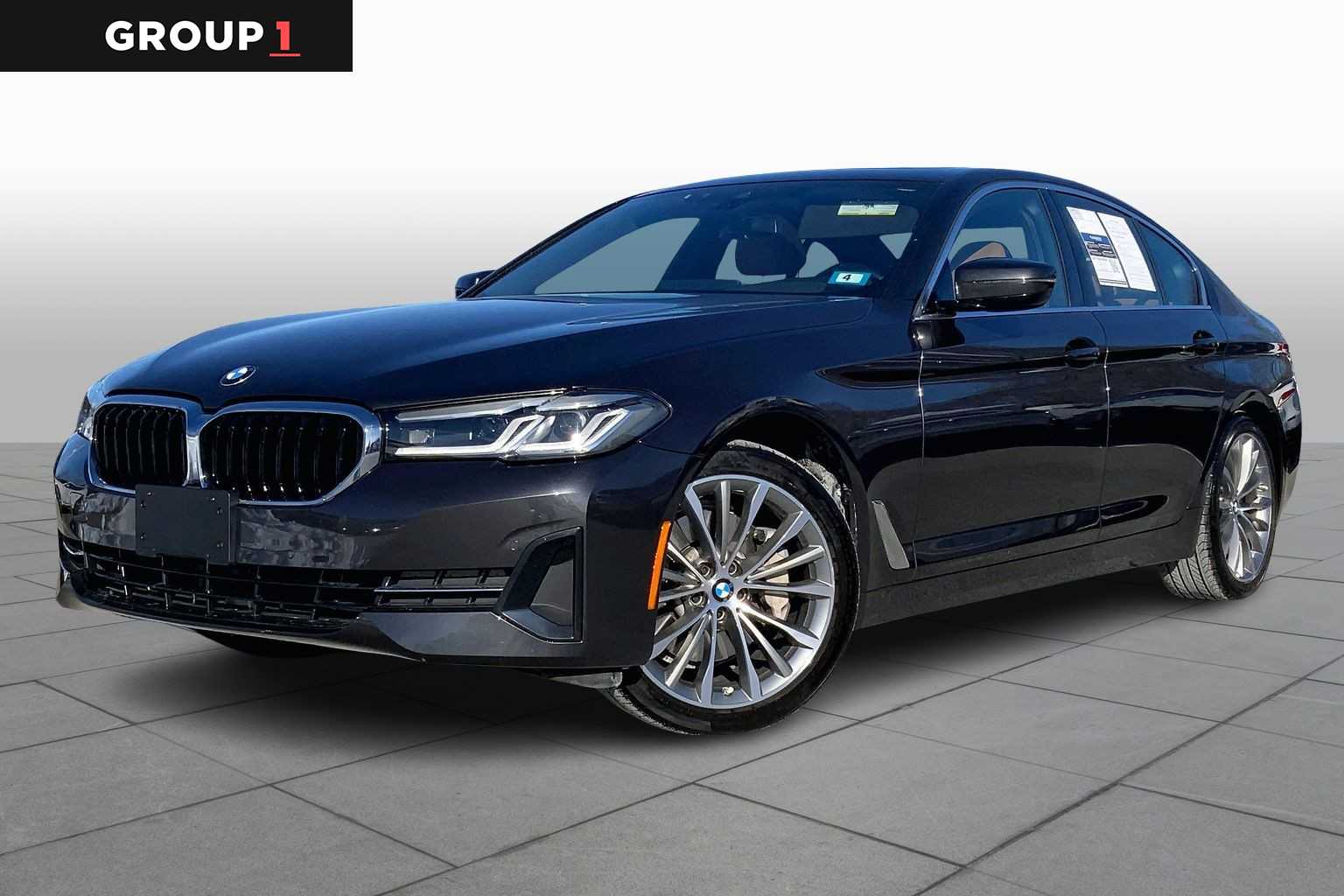 2021 BMW 5 Series 530i's photo