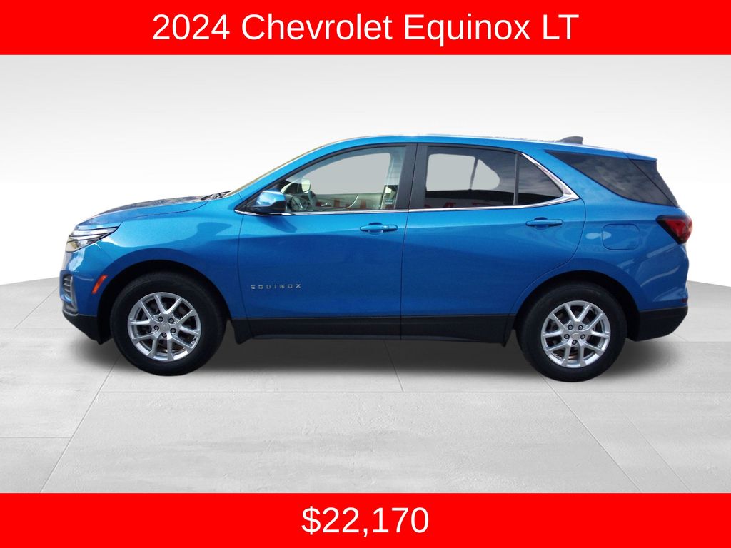 2024 Chevrolet Equinox LT photo 2