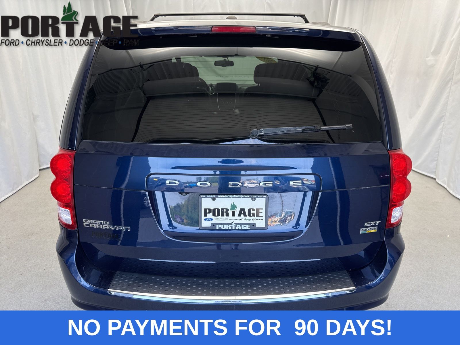 2017 Dodge Grand Caravan SXT photo 3
