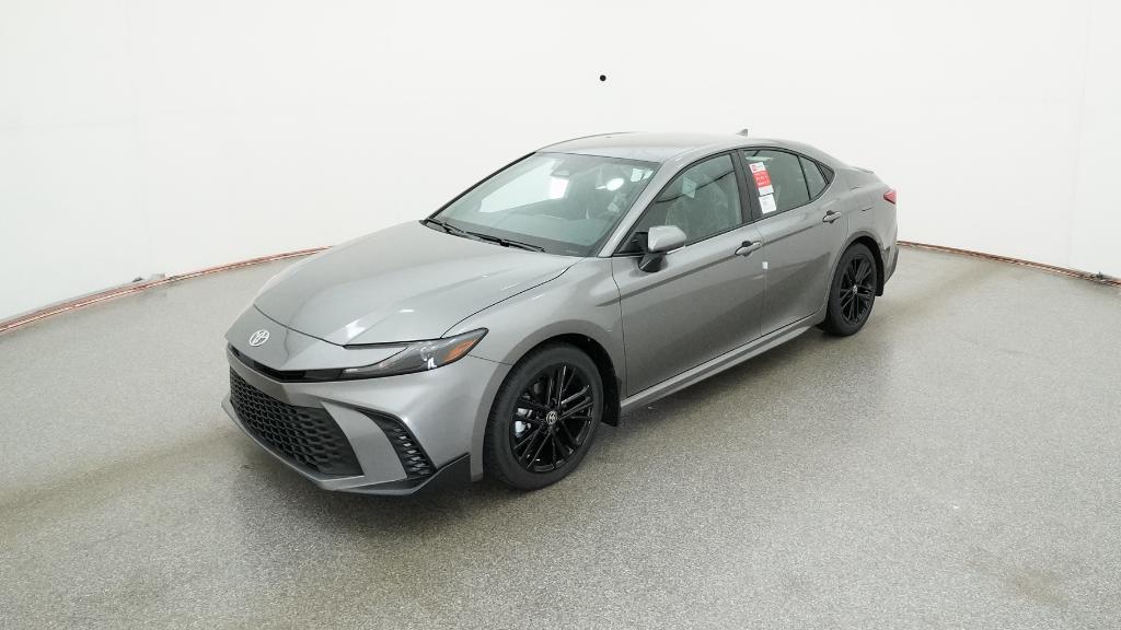 2026 Toyota Camry SE's photo