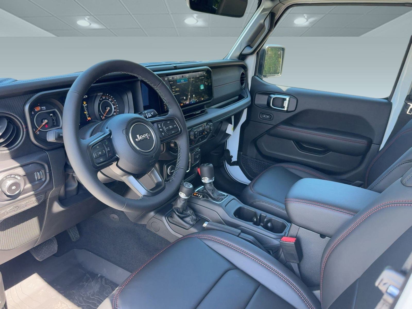 2025 Jeep Wrangler Rubicon X photo 3