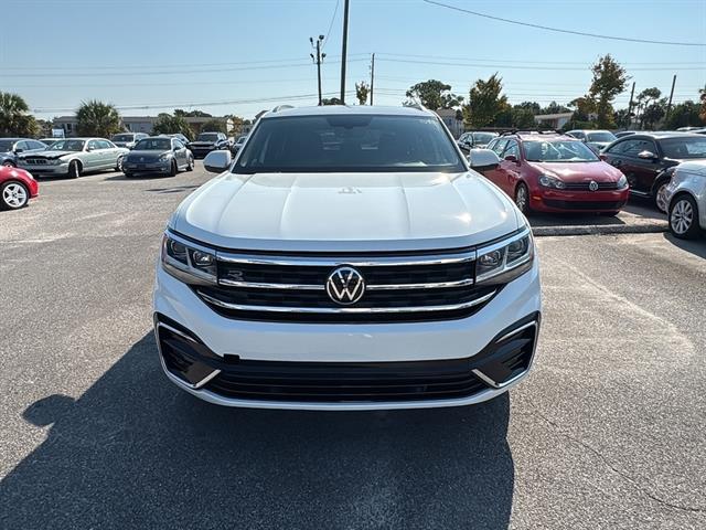 2020 Volkswagen Atlas Cross Sport V6 SE photo 2