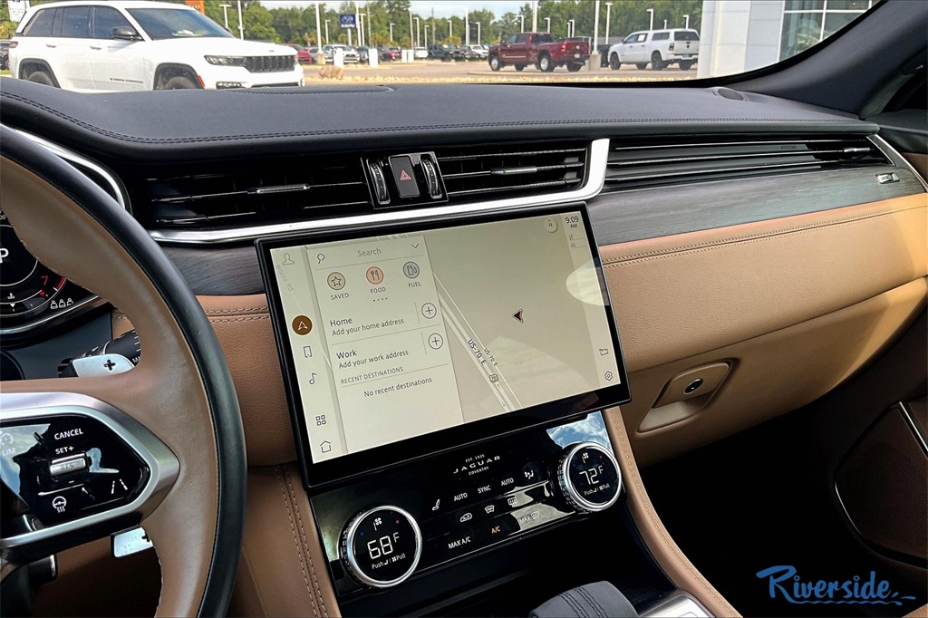 2021 Jaguar F-PACE P250 S photo 7