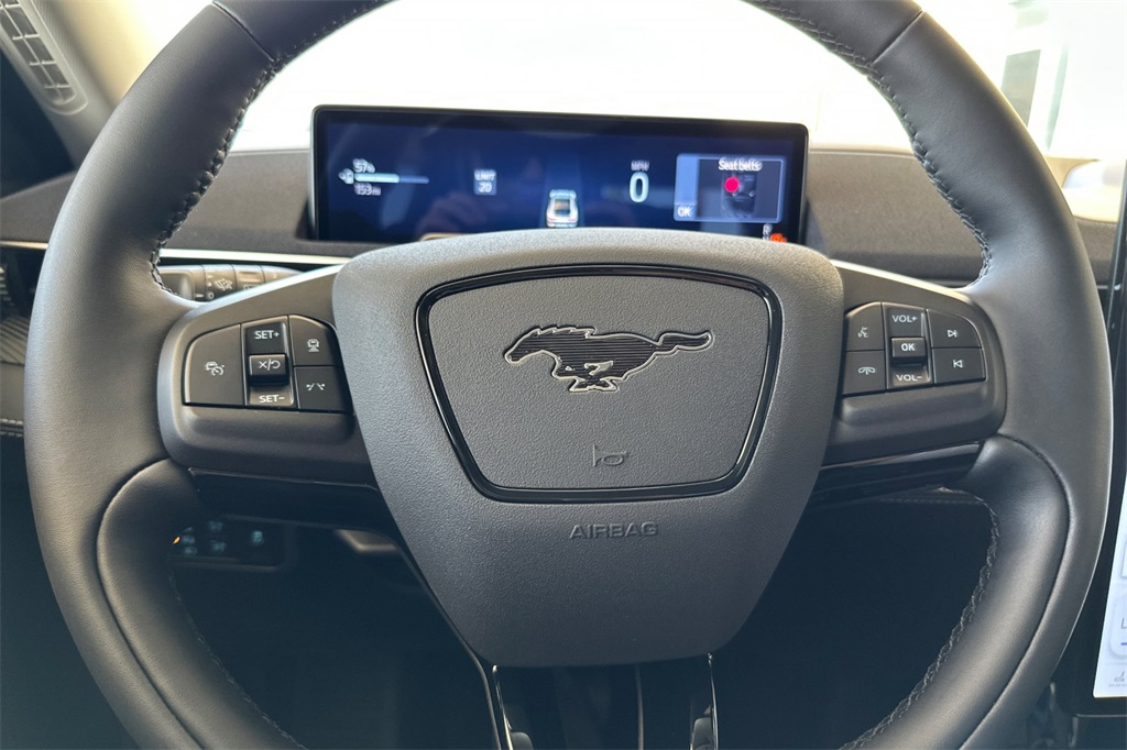 2025 Ford Mustang Mach-E Select photo 23